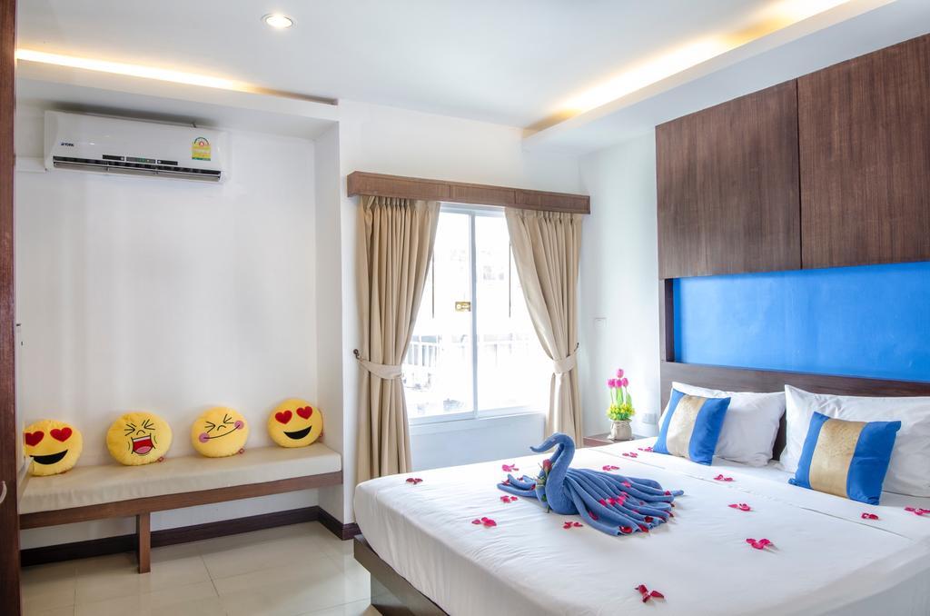 Hotel Blue Sky Patong Exterior foto