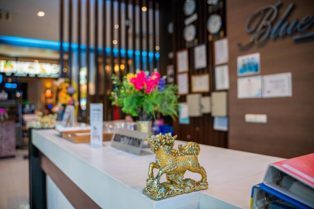 Hotel Blue Sky Patong Exterior foto